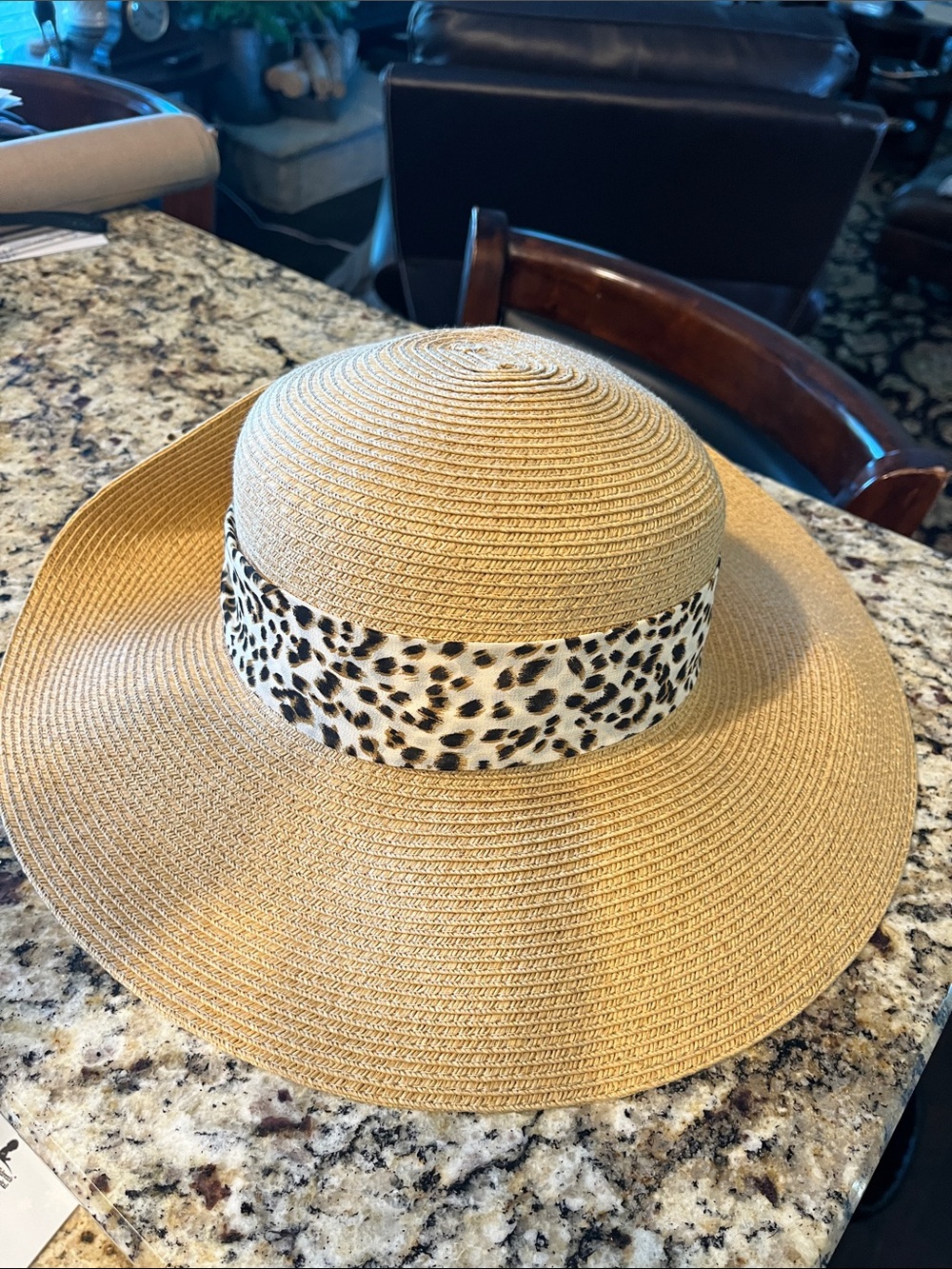 Nine West Beige Straw Sun Hat with Leopard Band UPF50+, Packable,Adjustable sz